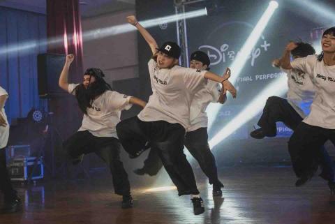 周郁珊 - 社團發表