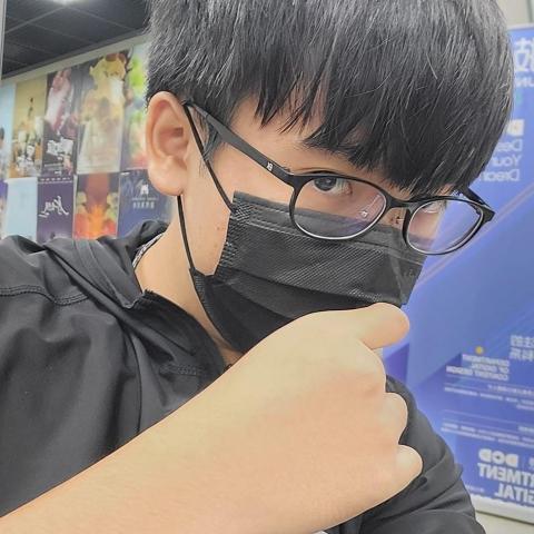 提供ps修圖服務的專家張淳諺