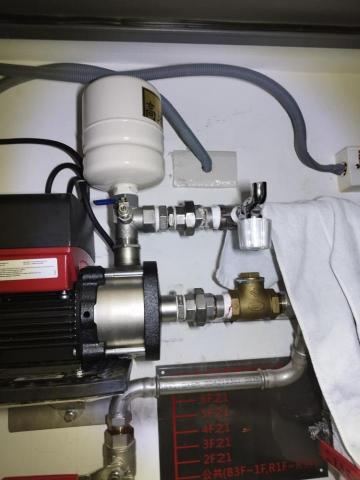 周昆興 - 變頻式恆壓馬達安裝服務