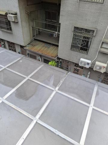 霖彬屋簷鋼鐵工程行 -  霖彬屋簷鋼鐵工程行 -