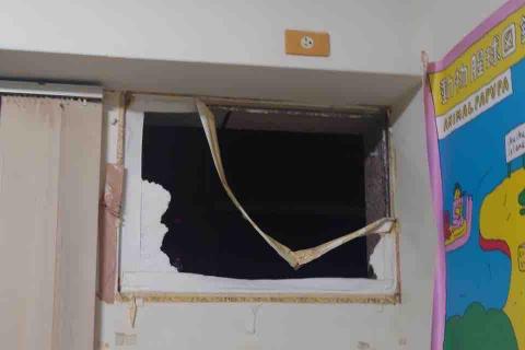 建興電器行封板施工 - 