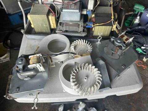 丞豐冷凍空調 - 保養後～