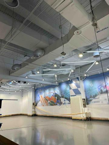 阿程水電工 - 草衙道1樓滑雪場snowin