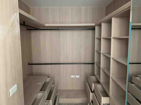 宇涵室內裝潢 - 更衣間