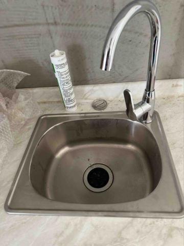 阿程水電工 - 廚房龍頭及落水排水安裝