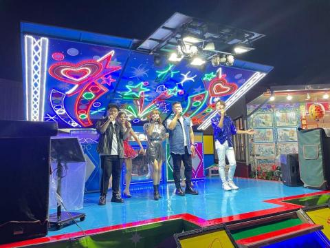 超級帶貨王 韋倪豪 - 2024 關聖帝君聖誕千秋晚會 超級帶貨王 韋倪豪 - 2024 關聖帝君聖誕千秋晚會