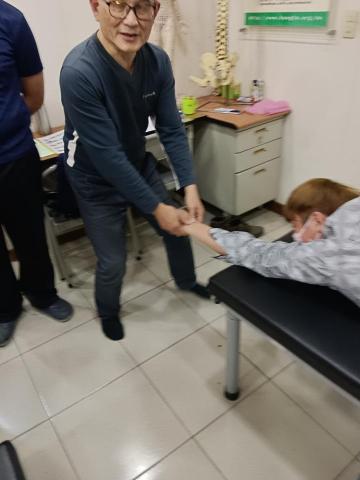 吳宗璟 - 骨節整復