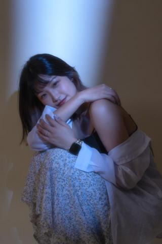 綺美攝影 - 室內燈光平面拍攝