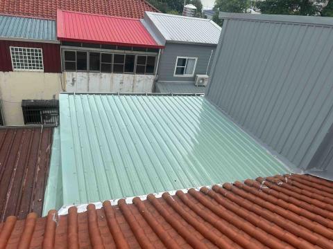 鉅軒企業社 - 嘉義屋頂翻新