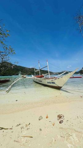 漚泫有限公司 - 愛尼島潛旅