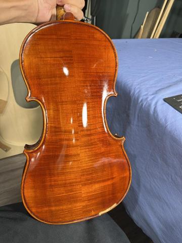 CHEN VIOLINS - 琴漆處理拋光