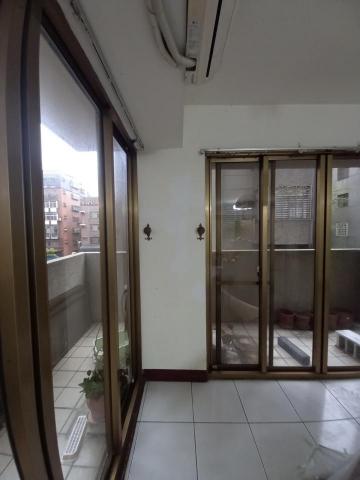 你為什麼不問問神奇海螺呢 - 新竹市，全室不含天花板乳膠漆，社區：工研雙星，批土+防水抗裂水泥+防水漆，全部完成，施工中