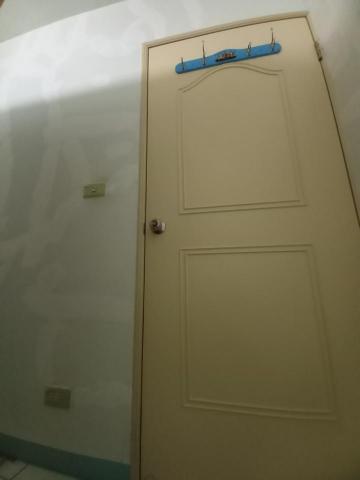 你為什麼不問問神奇海螺呢 - 新竹市，全室不含天花板乳膠漆，社區：工研雙星，批土+防水抗裂水泥+防水漆，全部完成，施工中