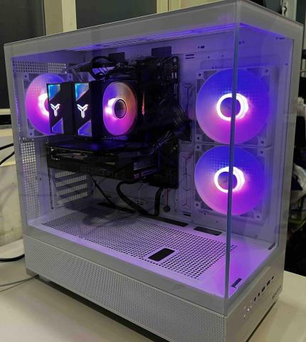 Ian 電腦工作室 -  Ian 電腦工作室 -