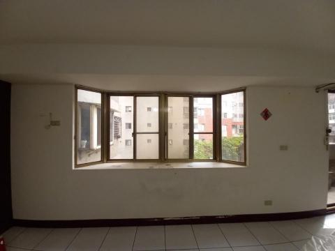 你為什麼不問問神奇海螺呢 - 新竹市，全室不含天花板乳膠漆，社區：工研雙星，施工前