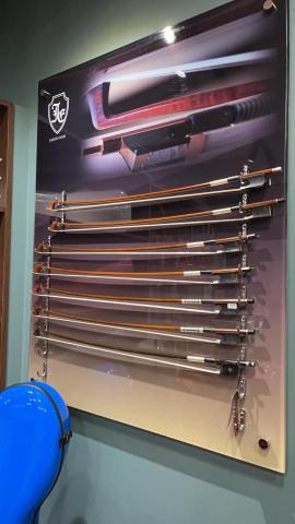 CHEN VIOLINS - 各種價位的琴弓可以選擇