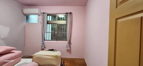 你為什麼不問問神奇海螺呢 - 新竹市東區，社區名稱：比利弗山莊 乳膠漆+拆除壁紙 施工前