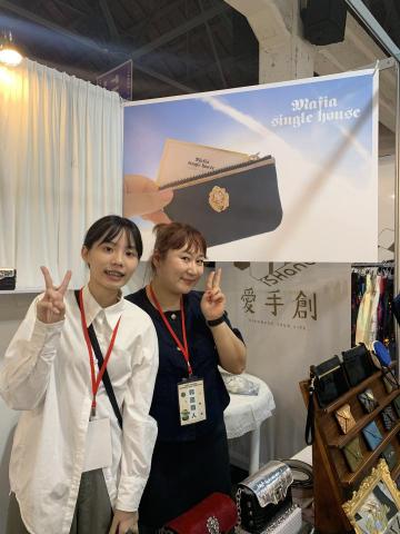韓文翻譯 Yuching - 2023 國際手作設計節 韓國攤位翻譯