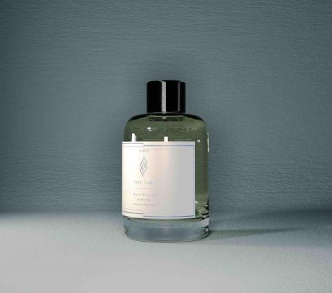 張孟勳 - 香水品牌包裝設計