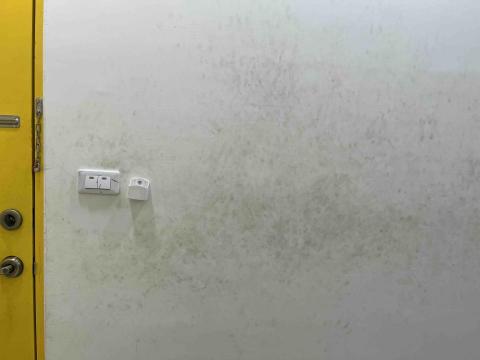 寒藝靈彩有限公司 - 新北市三重區
套房立面牆油漆-Before  寒藝靈彩有限公司 - 新北市三重區
套房立面牆油漆-Before