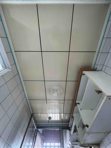 寒藝靈彩有限公司 - 台北內湖區
三房一廳全室油漆-Before 
廚房天花板、梯腳板、三扇門片、四斗門框、陽台天花板 寒藝靈彩有限公司 - 台北內湖區
三房一廳全室油漆-Before 
廚房天花板、梯腳板、三扇門片、四斗門框、陽台天花板
