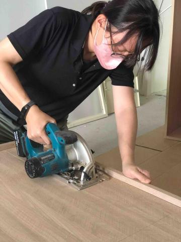 Una藝術家居 -  Una藝術家居 -