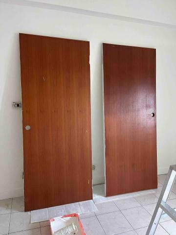 寒藝靈彩有限公司 - 台北內湖區
三房一廳全室油漆-Before 
廚房天花板、梯腳板、三扇門片、四斗門框、陽台天花板 寒藝靈彩有限公司 - 台北內湖區
三房一廳全室油漆-Before 
廚房天花板、梯腳板、三扇門片、四斗門框、陽台天花板