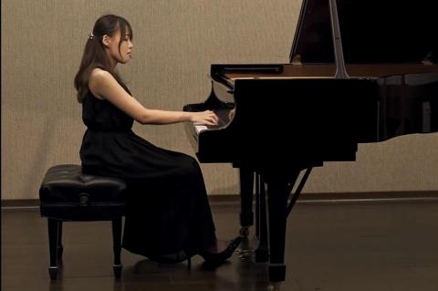 Iris老師 音樂教學 - 老師鋼琴獨奏會
