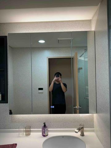 昇霖水電 - 鏡櫃安裝