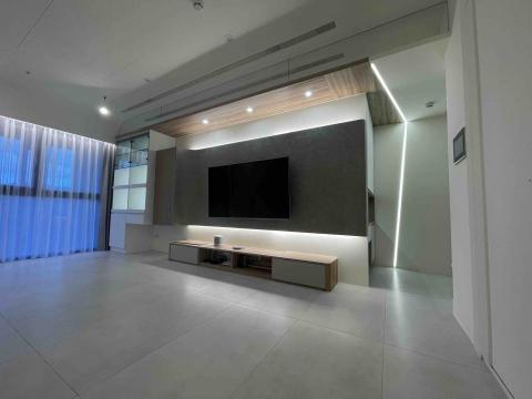 魔幻設計 - 《客廳》
詩曼特電視牆
增加空間感鏡面