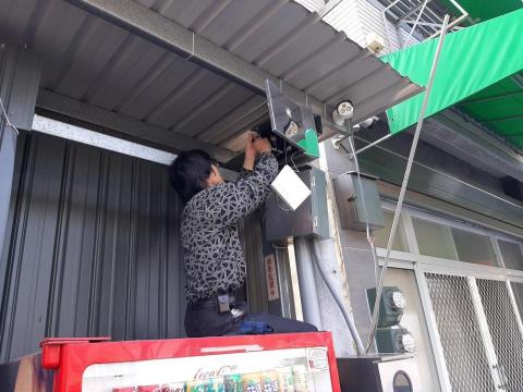 鐘明泉 - 監視器銷售，安裝