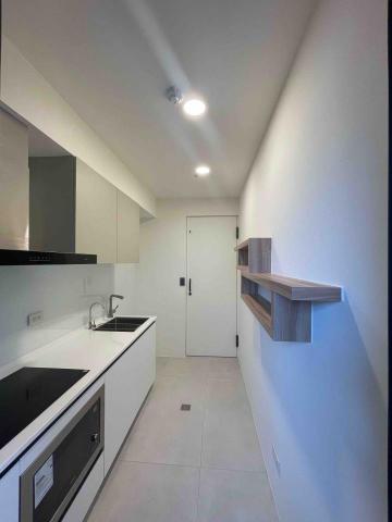 魔幻設計 - 《廚房》
系統櫥櫃
木作壁掛置物櫃