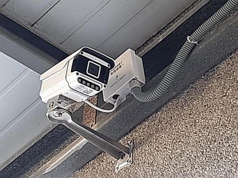 鐘明泉 - 監視器安裝