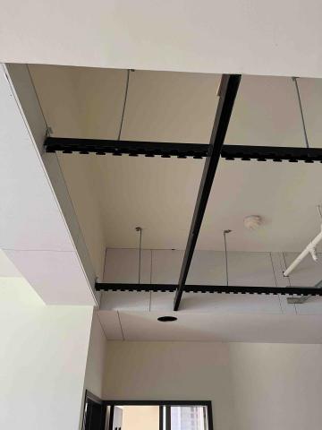 招億水電裝修工程 - 隱藏軌道