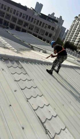 騰豐工程行 - 鐵皮屋抓漏工程