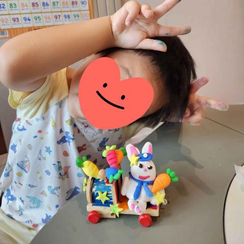 福福老師|兒童藝術探索 - 一對一家教