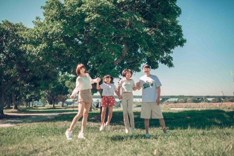 Bayki&rsquo;s studio -  全家福