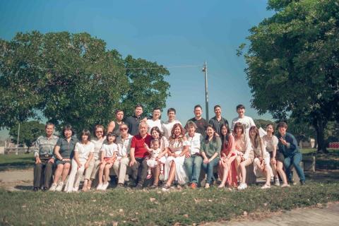 Bayki&rsquo;s studio - 大家族全家福