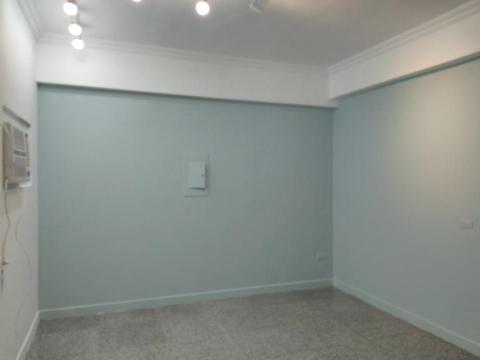 宸間公程行 - 乳膠漆施作