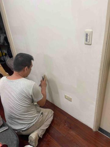 久柘裝修工程 - 牆壁裂縫修復