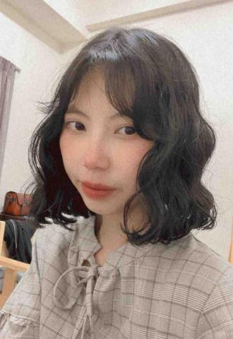 提供股價排行服務的專家黃姿穎