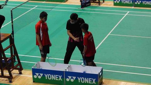 體院畢業科班專業羽球教練 - 