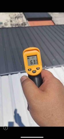陳旻皓 - 未施作隔熱漆鐵皮溫度63度