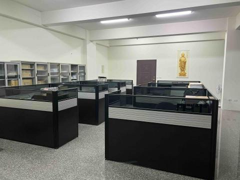 輝宏稅務記帳士事務所 - 