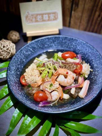 楊定尊 - 泰式涼拌海鮮