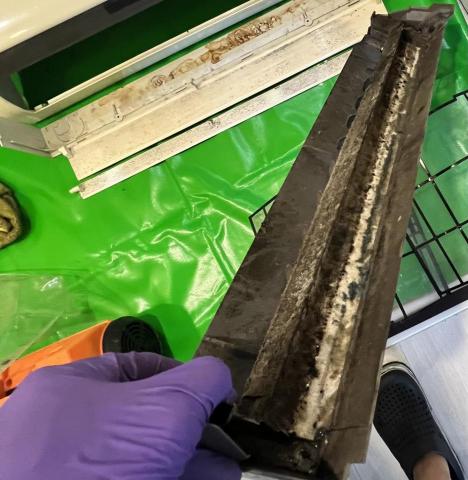 鑫樂達專業家電清洗 - 洗前髒污程度