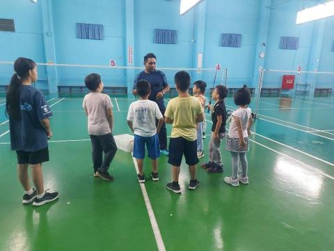 小雞羽球工作室 - 