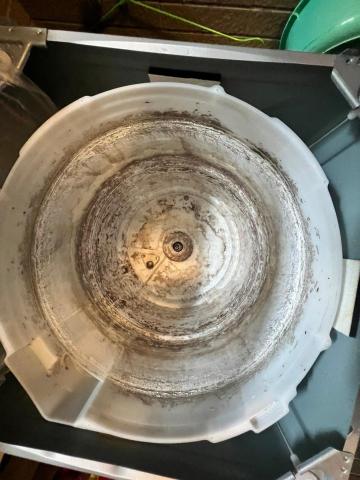 鑫樂達專業家電清洗 - 洗前髒污程度