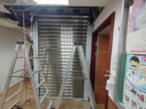 詹朝欽 - 2022 4/23 三峽養老院安裝防火閘門