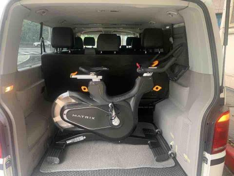 鹿鹿咪の阿天包車旅遊 - 